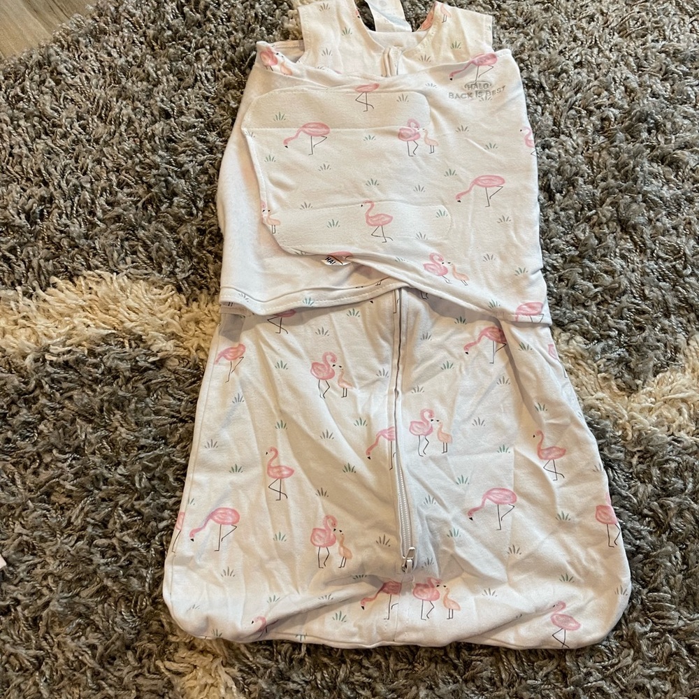 Halo sleepsack swaddle 3-6 months